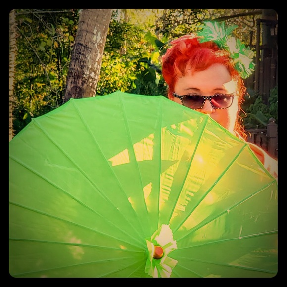 Meet your Posher, Mandi - Picture 1 of 1